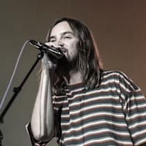 Tame Impala koncert 2026: ile trwa występ i jak zaplanować wieczór?